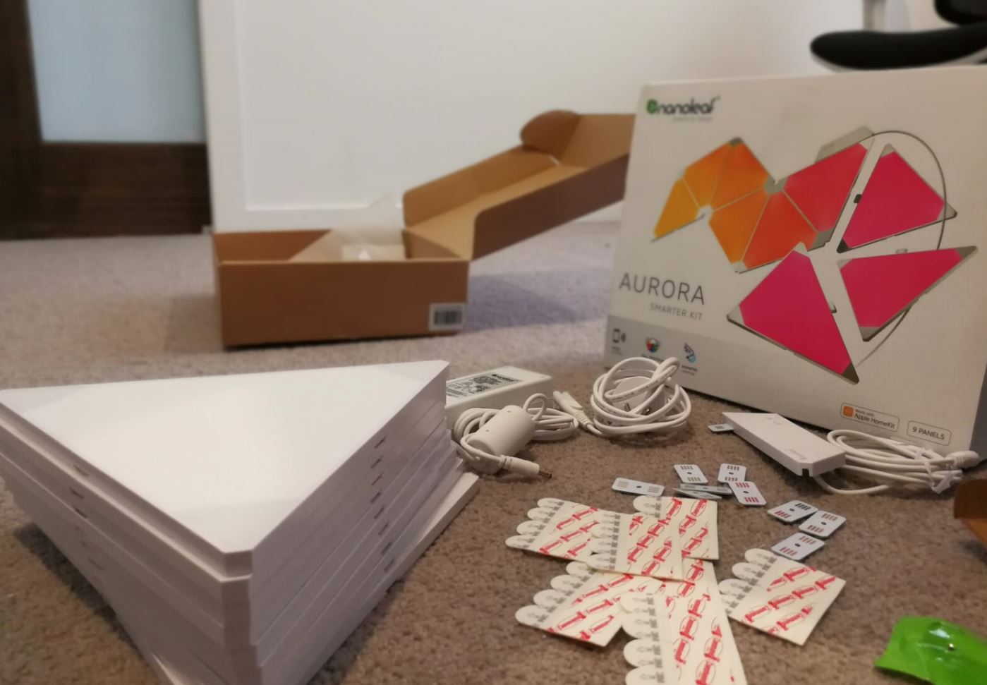 Review: Nanoleaf Aurora Light Panels Padtronics - Baby Shower Ideas